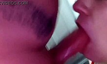 امرأة سمراء صغيرة يحصل وجهها مارس الجنس والحمار تؤكل من قبل الهواة .
